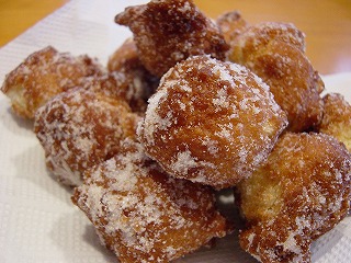 �z�b�g�P�[�L�~�b�N�X�ŃT�[�^�[�A���_�M�[