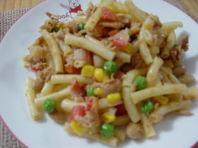 �}�J���j�T���_�̃g�}�g�Ϙa��